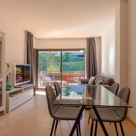 Sa Boadella Beach Апартаменты